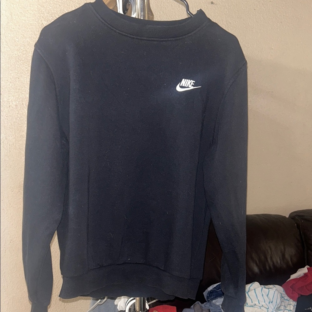 Nike Black Crewneck Sweatshirt